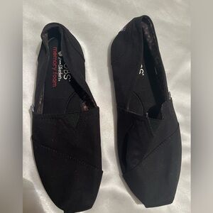 Bobs Skechers slip ons